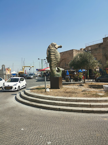 Атмосферное кафе - עכו