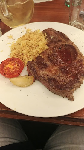 נויה - הסעדה