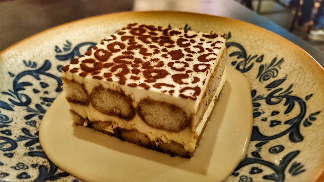 לה טיגרה - הסעדה