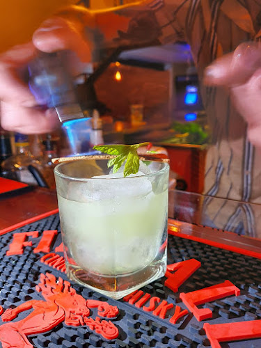 Eli's Pub-אליס פאב - הסעדה