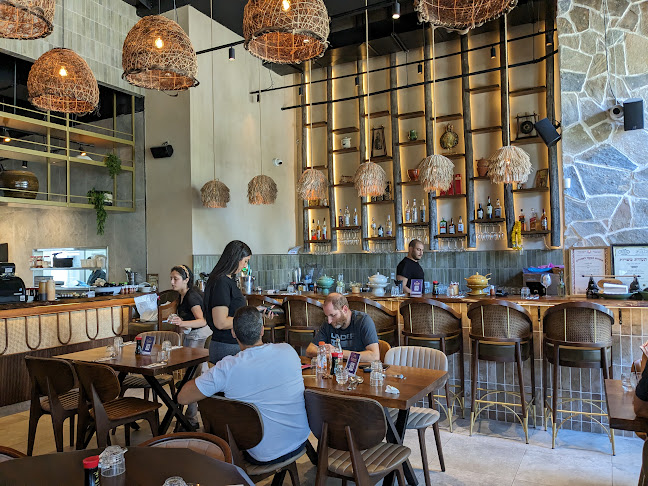 קפאו פתח תקווה KAPAO THAI FOOD