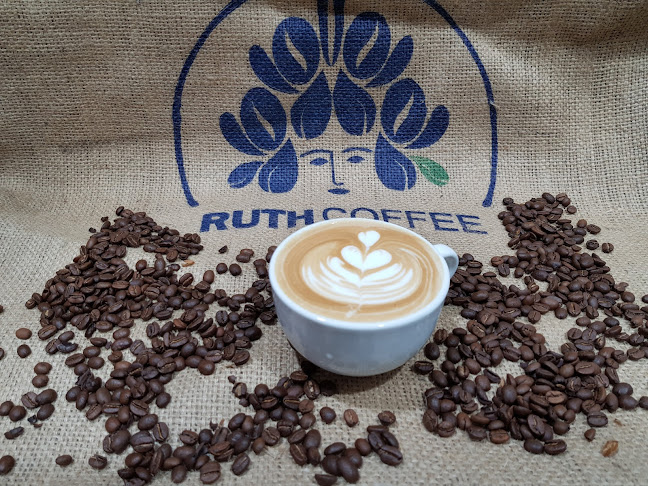 Opinii despre Ruth coffee în פתח תקווה - הסעדה