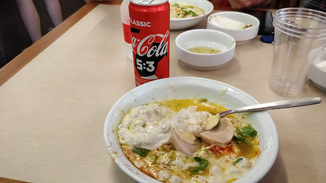 חומוס שרון פול - הסעדה