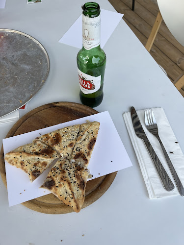 חלום על לחם - הסעדה