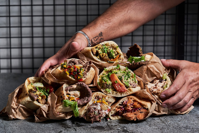 טומהוק - בית של בשרים