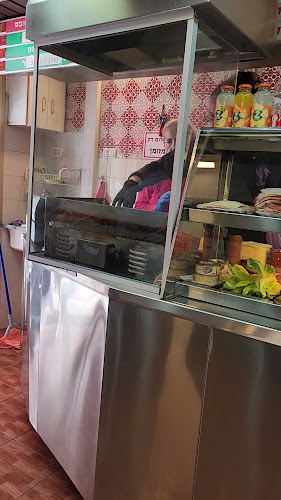 Opinii despre סנדוויץ' בר ברכה în חיפה - הסעדה