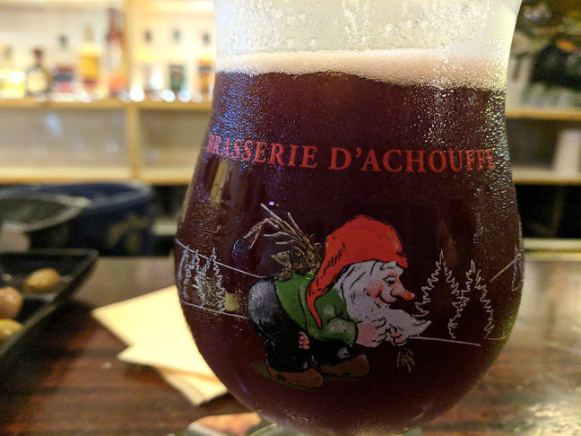 נולה סוקס פאב