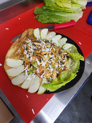 Opinii despre شوارما الهلال în אום אל-פחם - הסעדה