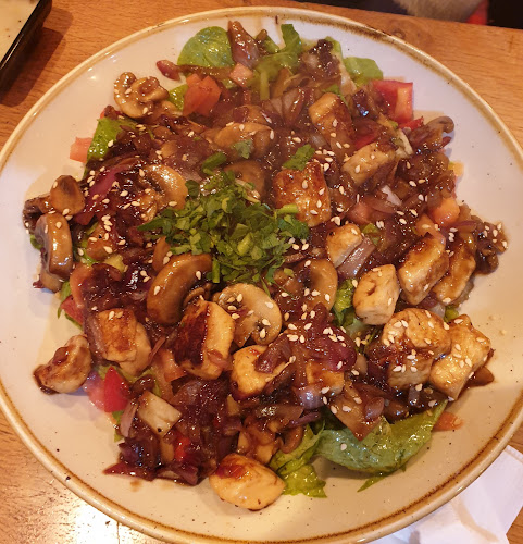 בליסימו מוצקין - הסעדה