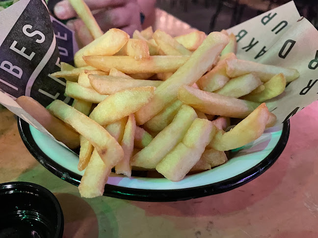 Opinii despre AKBAR בשוק הפשפשים אקבר - בר מסעדה în תל אביב-יפו - הסעדה