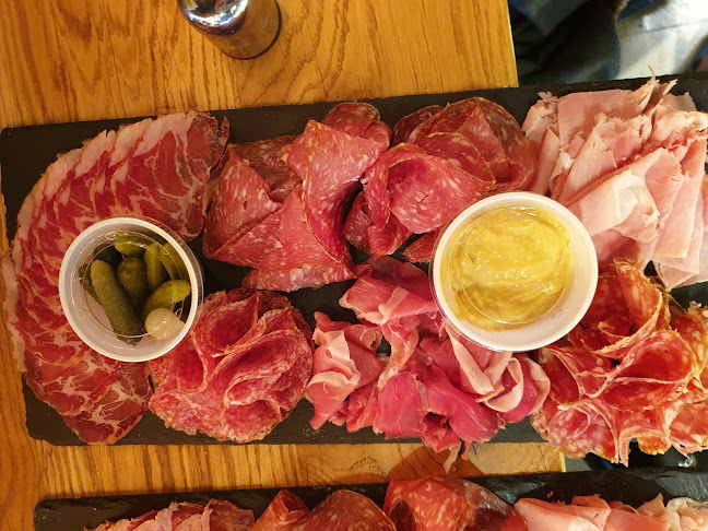 אגתה - תל אביב-יפו