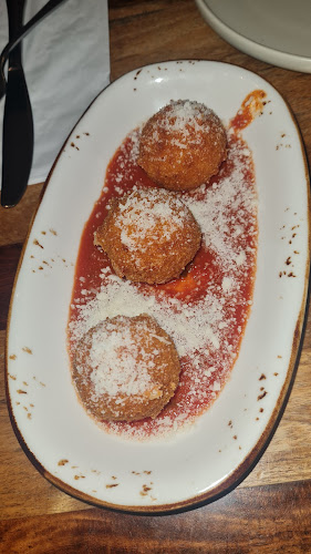 ביאליק 59, רמת גן