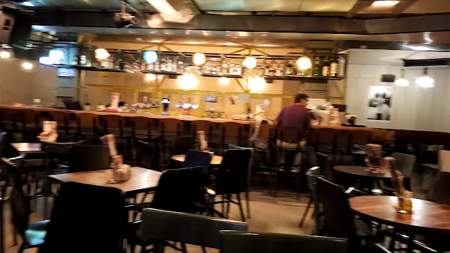 נוקטורנו - הסעדה