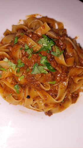 מלכה - Malka by Eyal Shani - הסעדה