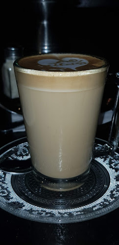 נאפיס ראשון לציון - הסעדה