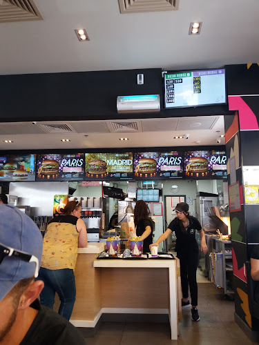 Opinii despre מקדונלד'ס în בית שאן - הסעדה