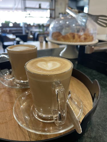 Opinii despre Shehab Brothers Bakery în שפרעם - הסעדה