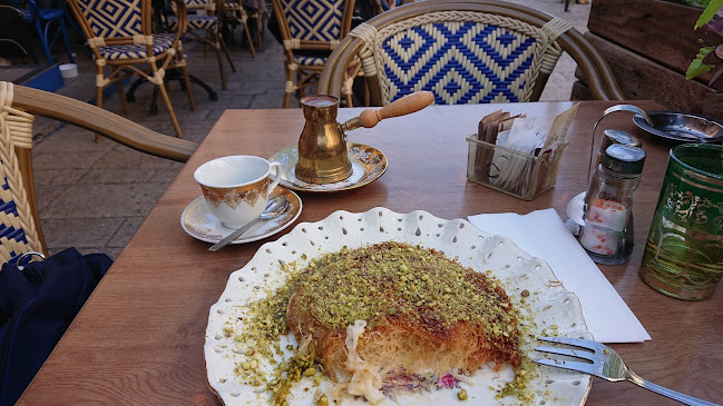 לואי פסטר 5, תל אביב-יפו