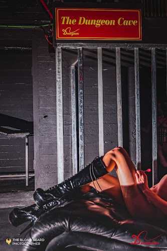 הדאנג'ן - הסעדה