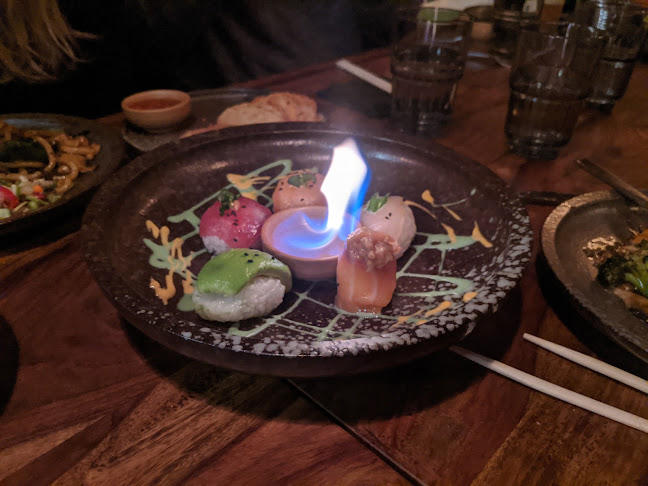 Paris, Texas, Givatayim פריז טקסס גבעתיים - הסעדה