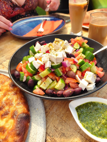 Opinii despre פטרה חוף הקשתות אשדוד în אשדוד - הסעדה