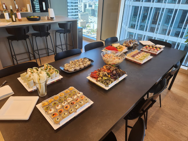 קאנאפ'ס - פינגר פוד, מגשי אירוח וקייטרינג חלבי - Canapes