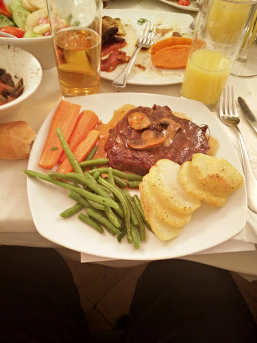 מסעדת לה גוטה - הסעדה