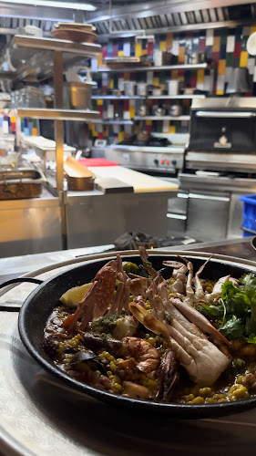 מחניודה - הסעדה