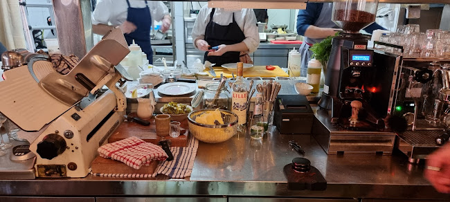 Opinii despre תלפיות în חיפה - הסעדה