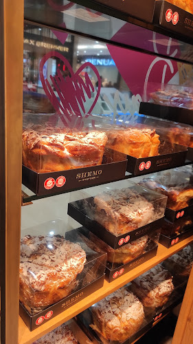 SHEMO הקונדיטוריה - הסעדה