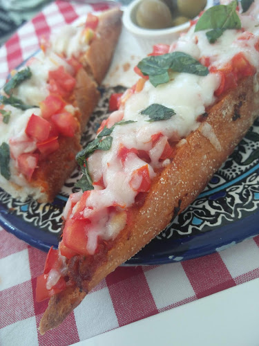 Opinii despre לחם ועוד în ירושלים - הסעדה