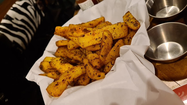 Comentarii opinii despre העצלן - פאב חברתי בבית שמש