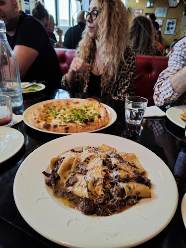 מגזינו - הסעדה