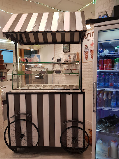 פרוזן יוגורט