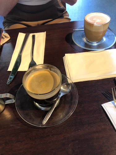 הרצל 16, תל אביב-יפו