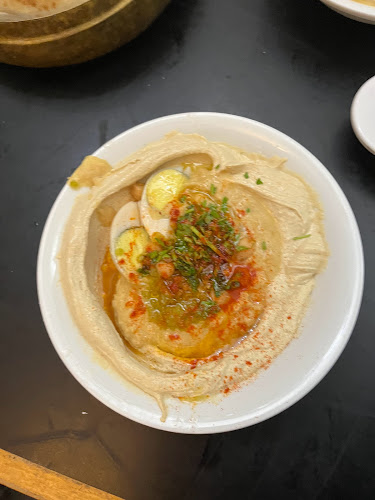 חומוס אשכרה - הסעדה