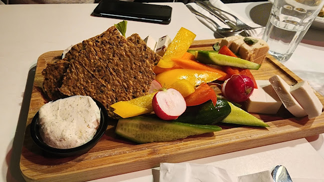 Comentarii opinii despre Anastasia