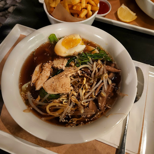 Comentarii opinii despre Mojo San