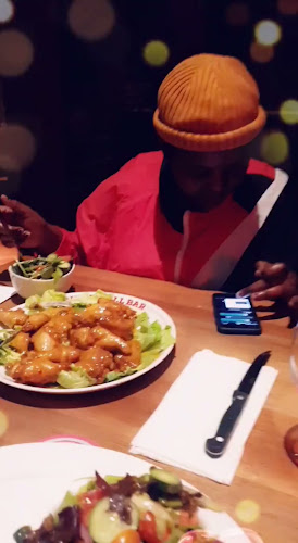 דיקסי גריל בר