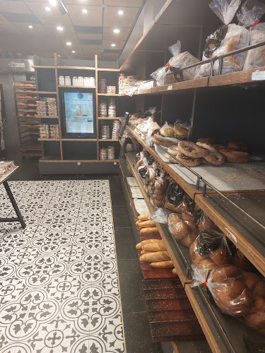 Opinii despre אומנות הלחם în הרצליה - הסעדה