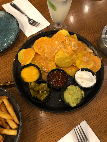 Retro Restaurant - הסעדה