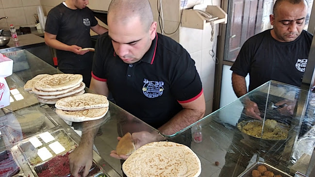 פלאפל ערפי - הסעדה