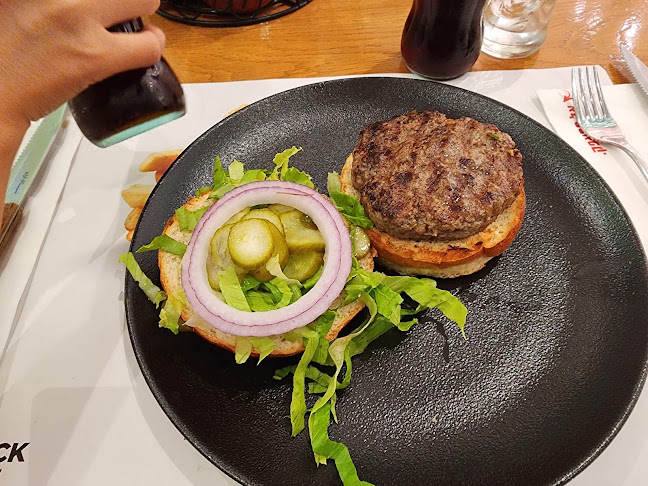 בלאק - רמת גן