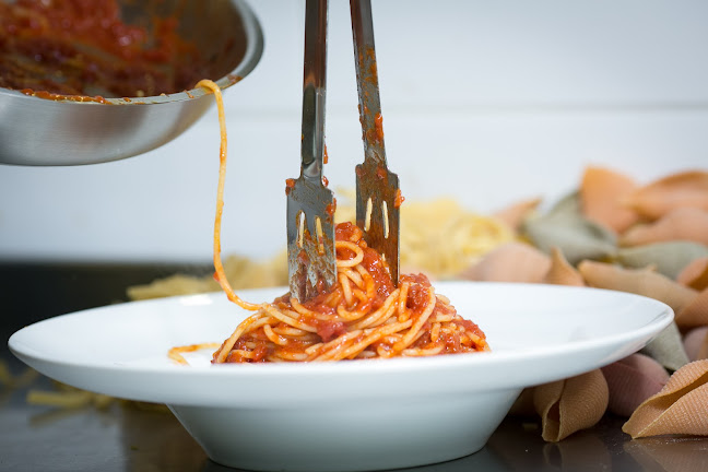 פרגו פיצה כשרה בצפון תל אביב - הסעדה