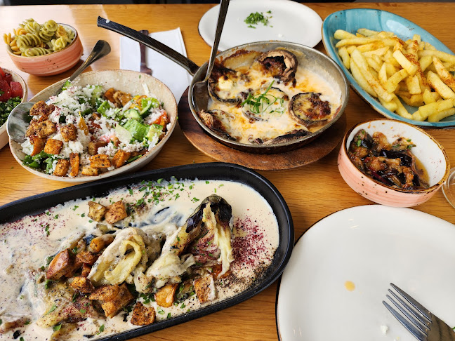 Buca Burger & Cafe - הסעדה