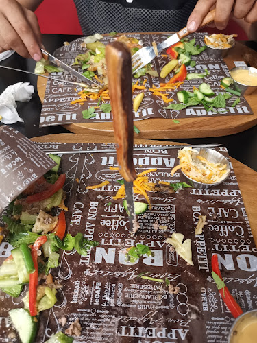 Comentarii opinii despre Salt Burger