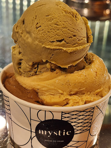 Comentarii opinii despre Mystic Artisan Ice Cream