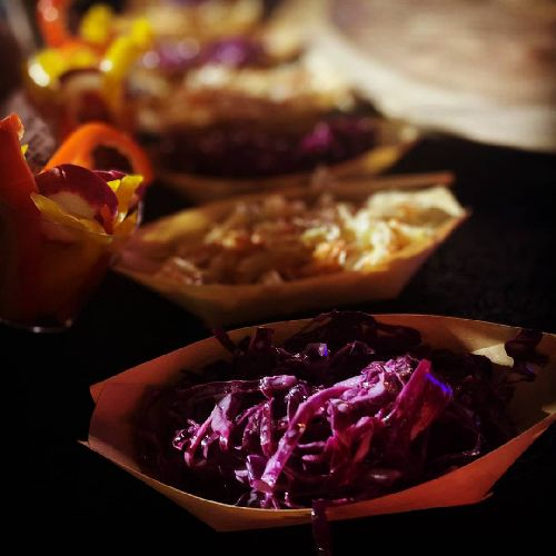 יוסי שף שולחן שוק - שולחנות שוק - הסעדה