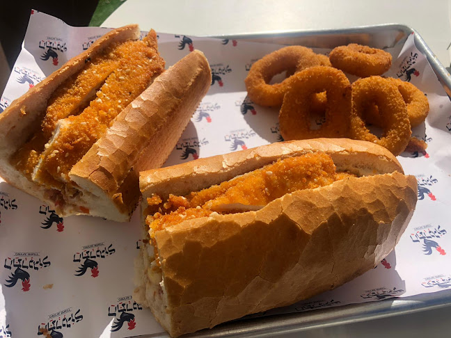 התרנגול שניצל בעכו