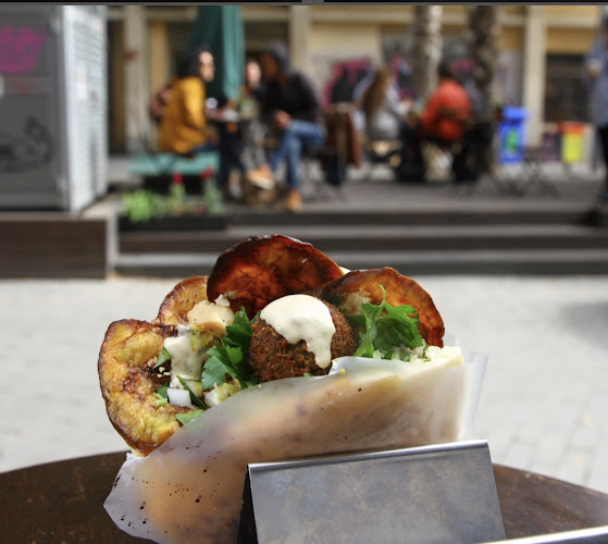 פלאפל בן חור